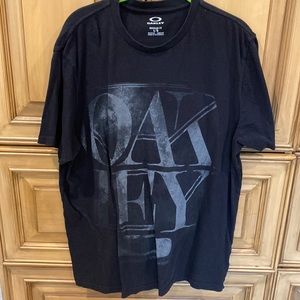 Oakley T-Shirt Men M Blue Graphic Pullover Crewneck Short Sleeve Regular Fit